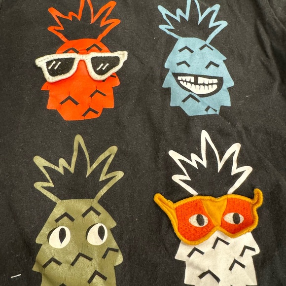 Boys short sleeve T-shirts Gymboree,Disney and Old Navy 18-24 M - Picture 8 of 12